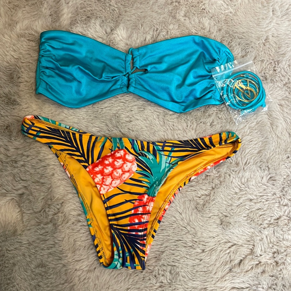 Sz Small bikini